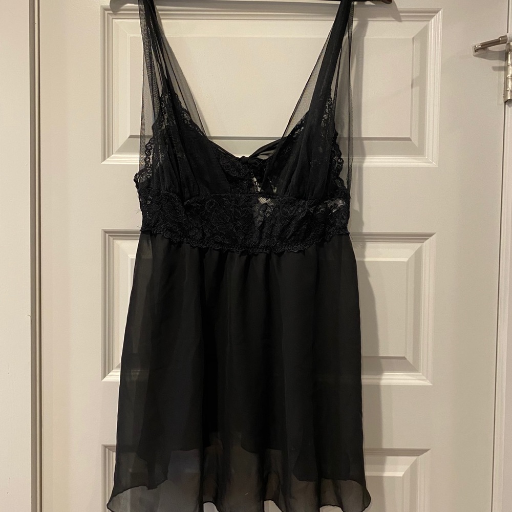 NWOT Black Lacey Lingerie w/ Bow On Back Keyhole - Picture 3 of 12